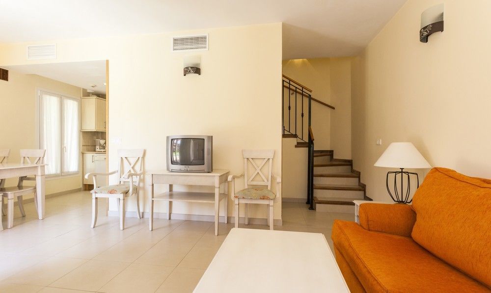 Aparthotel Ilunion Sancti Petri Novo Sancti Petri Dış mekan fotoğraf