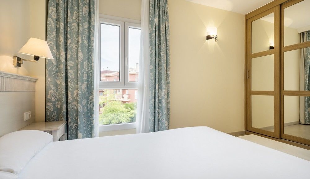 Aparthotel Ilunion Sancti Petri Novo Sancti Petri Dış mekan fotoğraf